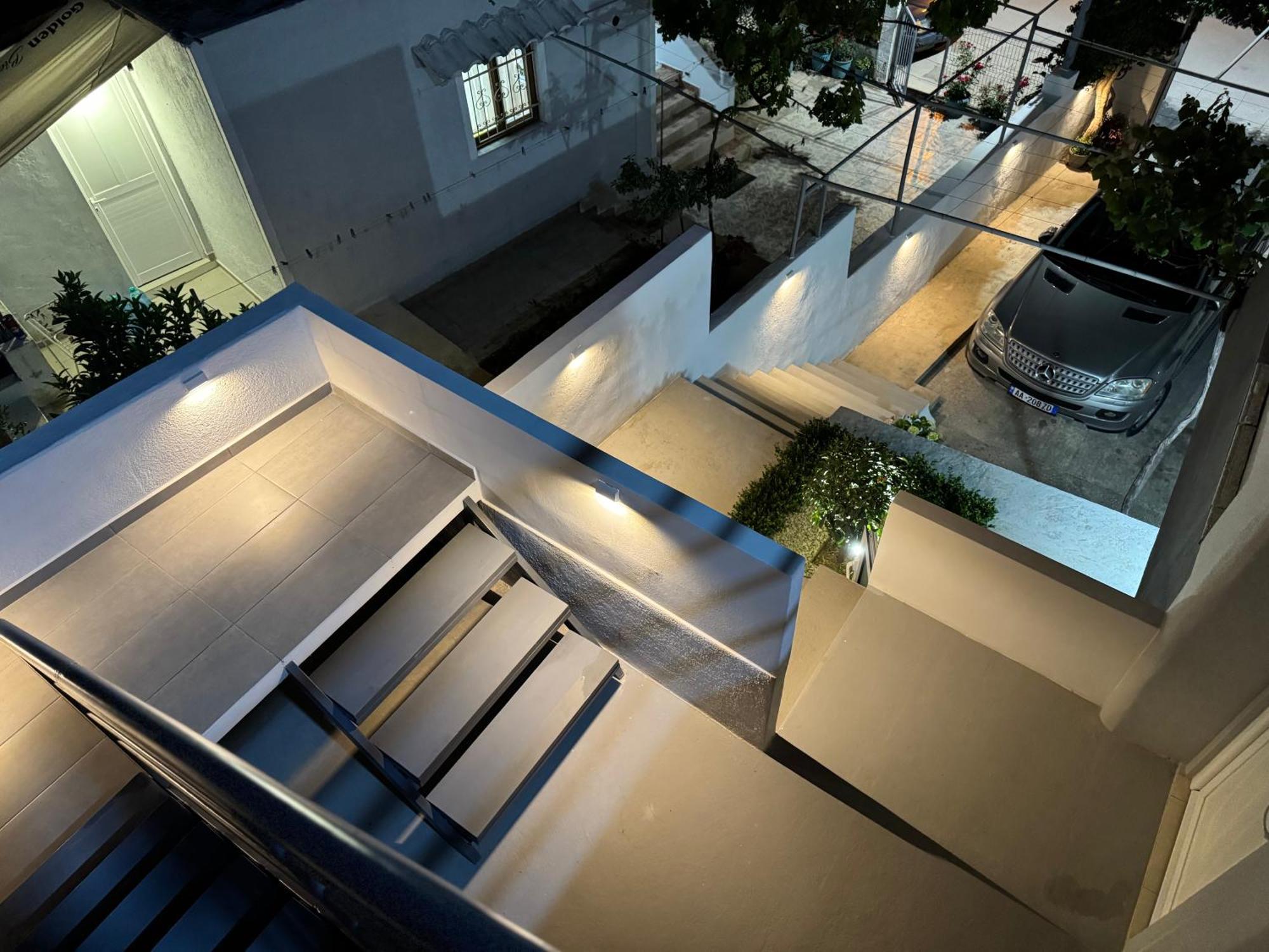 Tomi Apartments Саранде Екстериор снимка